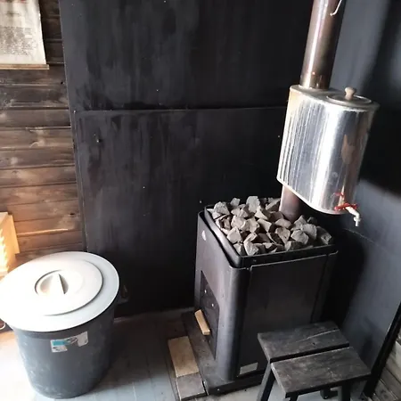 Omakotitalo Maaseudulla Laehellae Lahtea *