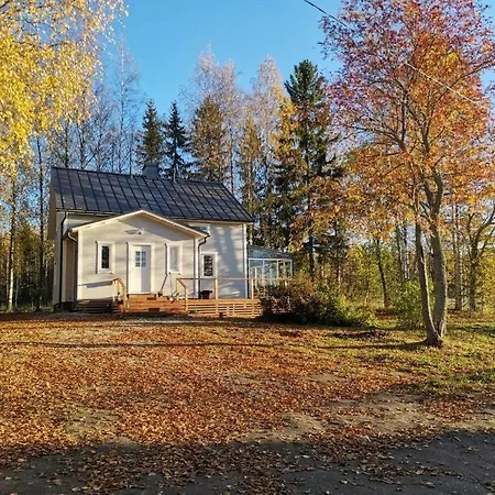 Omakotitalo Maaseudulla Laehellae Lahtea Orimattila