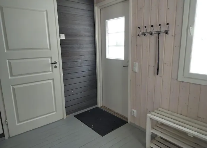 Вилла Omakotitalo Maaseudulla Laehellae Lahtea *