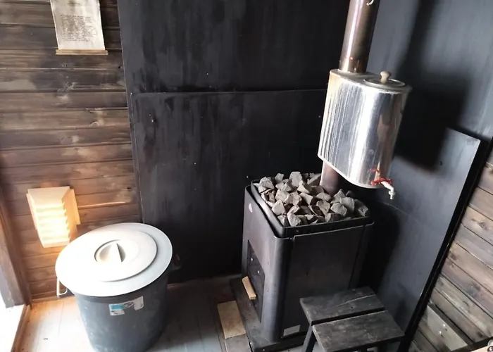 Omakotitalo Maaseudulla Laehellae Lahtea *