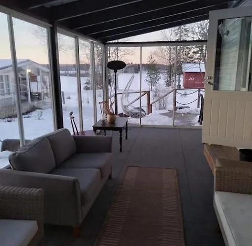 Omakotitalo Maaseudulla Laehellae Lahtea * Orimattila