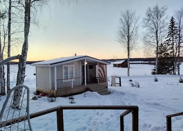 Omakotitalo Maaseudulla Laehellae Lahtea *
